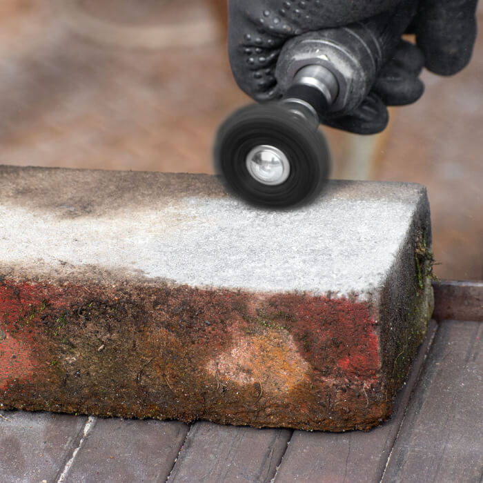 Reinigungsscheibe am Schaft HERMAN FWK-10/S Dragon Black Schleifmittel: STRIP-IT + SiC