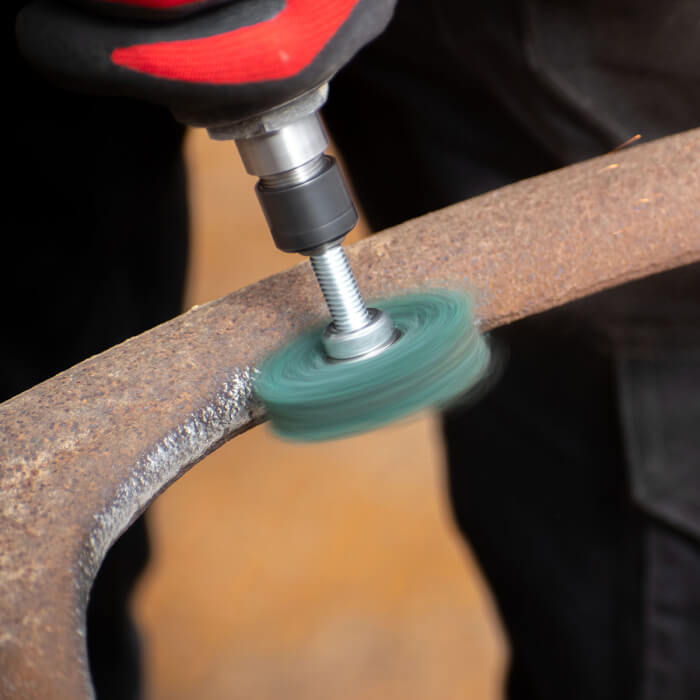 Reinigungsscheibe am Schaft HERMAN FWK-20/S Dragon Green Schleifmittel: STRIP-IT + Korund