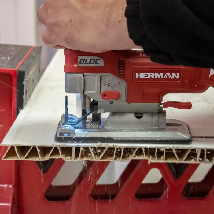 Akku-Stichsäge HERMAN AXJS-1801 | 18,0 V 2Ah | Komplett | Garantie: 3 Jahren