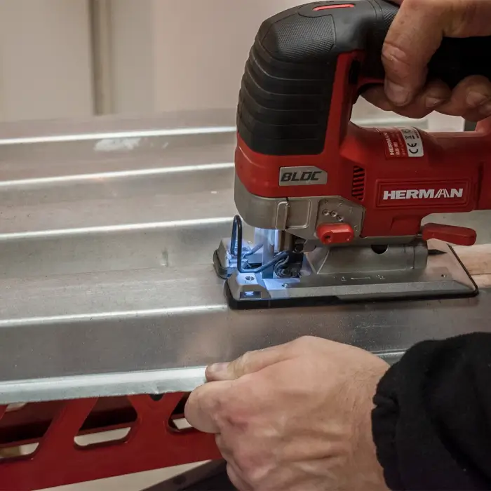 Akku-Stichsäge HERMAN AXJS-1801 | 18,0 V Baretool | Garantie: 3 Jahren